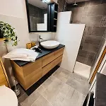 Charming Duplex With Balcony - Διαμέρισμα *
